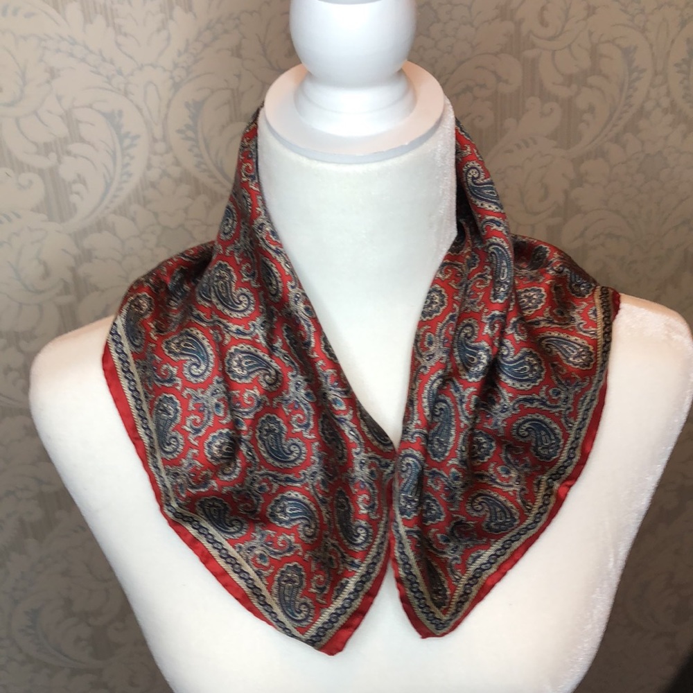 Ashear silk scarf Italy paisley design rolled edges new old stock 19” square